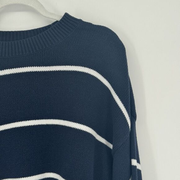 Hollister Women’s Easy Crew Sweater Navy Blue White Striped Size S - Picture 3 of 9